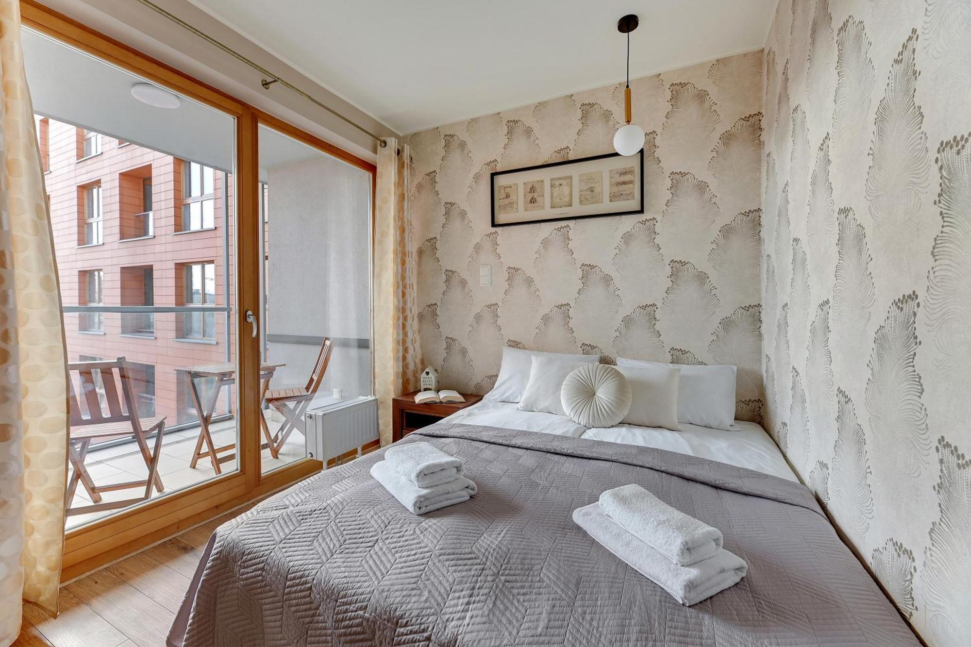 Flatbook - City Center Apartments Dwie Motlawy Gdansk Dış mekan fotoğraf