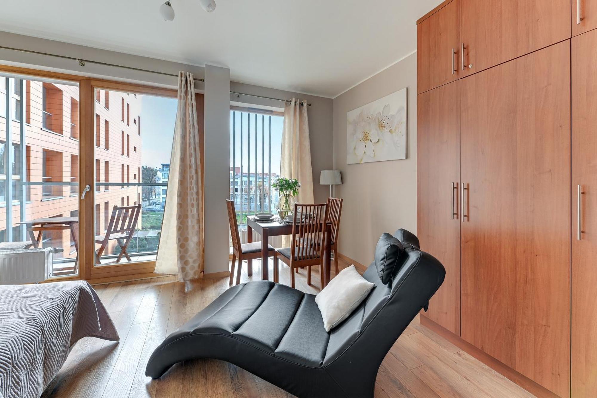 Flatbook - City Center Apartments Dwie Motlawy Gdansk Dış mekan fotoğraf