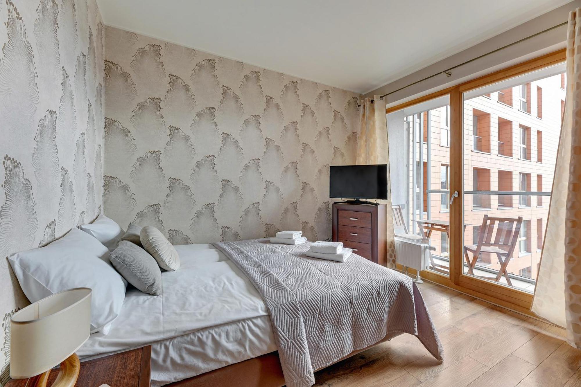 Flatbook - City Center Apartments Dwie Motlawy Gdansk Dış mekan fotoğraf